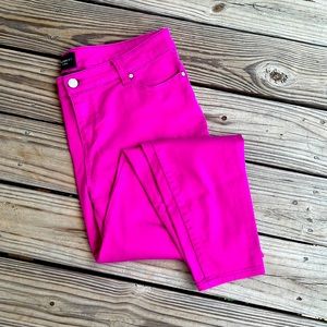 Celebrity Pink Fuchsia Jeans Skinny Style Size 18